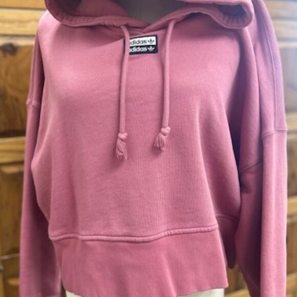 adidas Tops - adidas crop sweat shirt